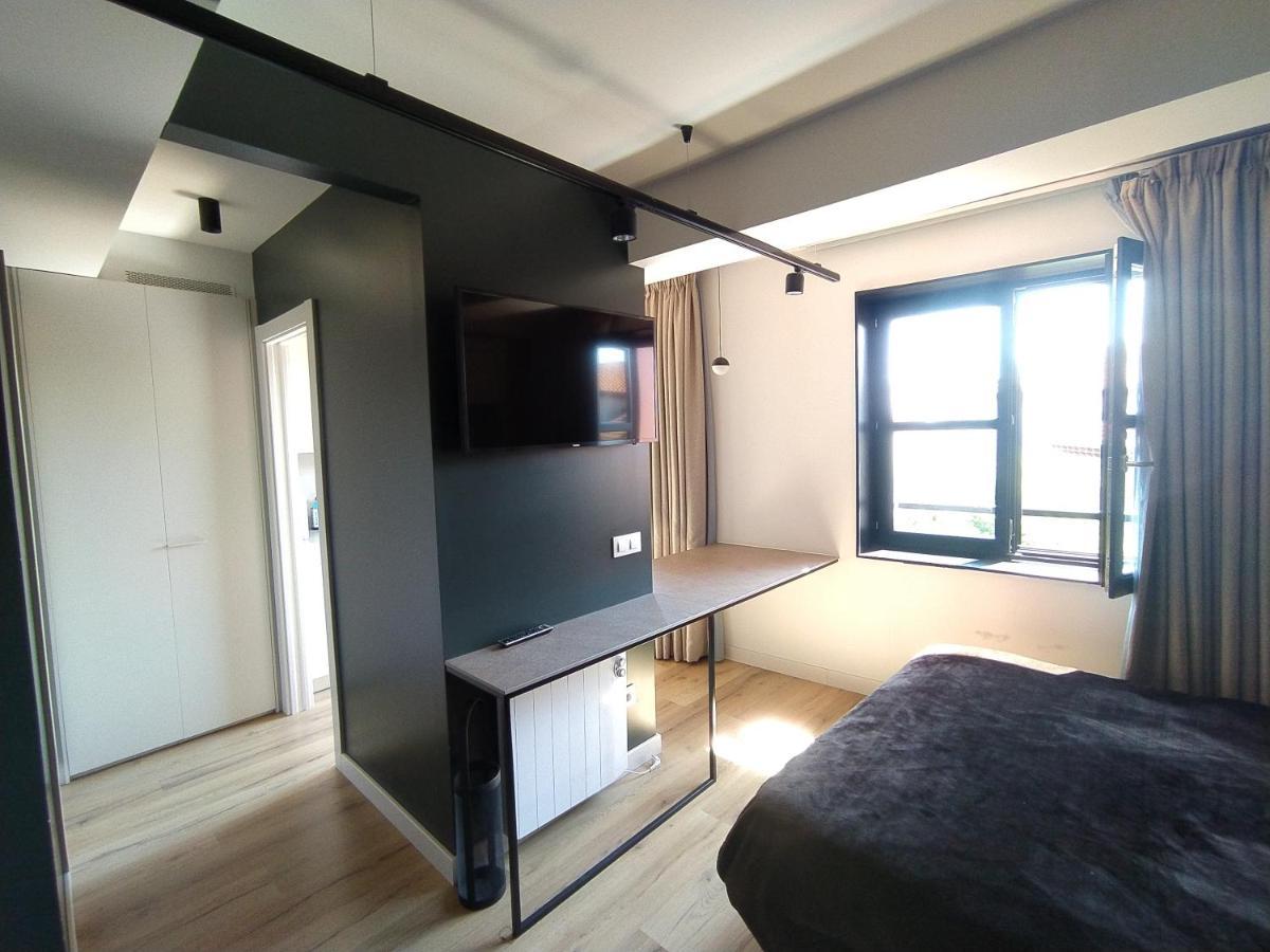 Apartamentos Puerta De Лянес Екстериор снимка