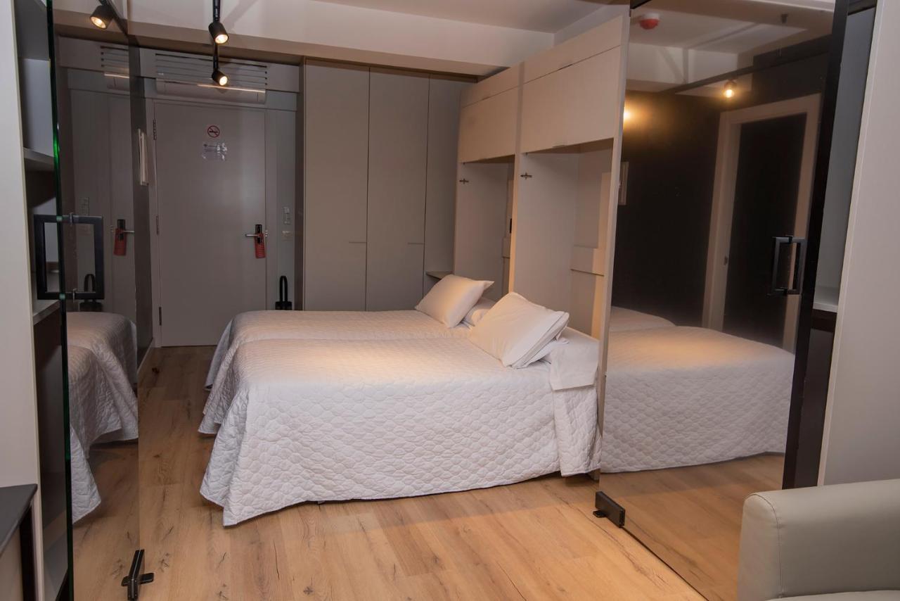 Apartamentos Puerta De Лянес Екстериор снимка