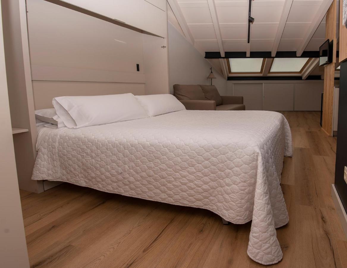 Apartamentos Puerta De Лянес Екстериор снимка